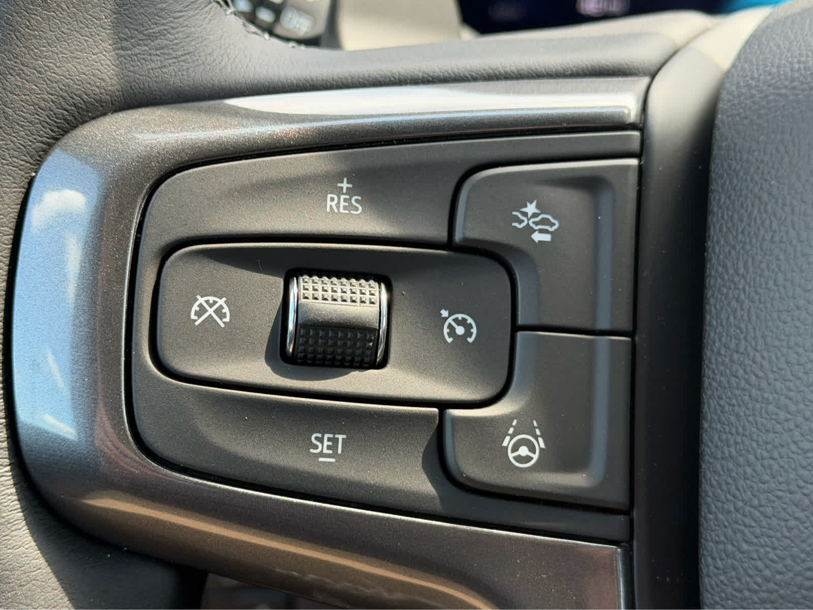 New 2026 Chevrolet Silverado 1500 High Country AWD/4WD image 7