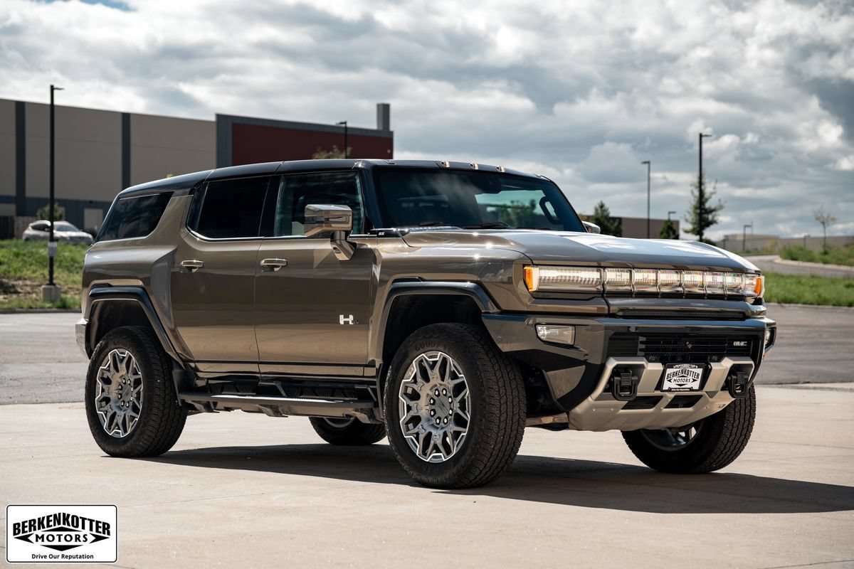 Used 2024 GMC Hummer EV 3X AWD/4WD image 9