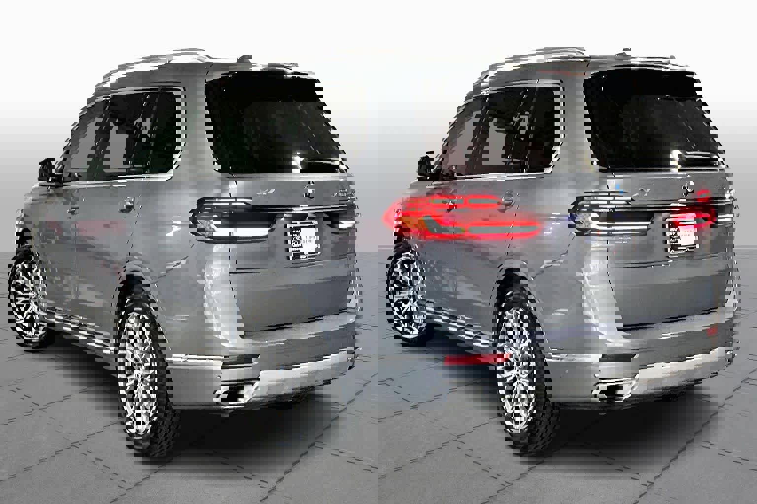 Used 2026 BMW X7 xDrive40i image 12