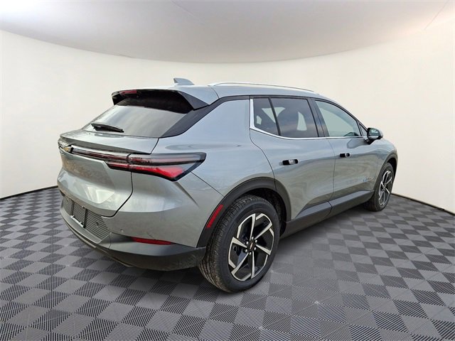 New 2026 Chevrolet Equinox EV LT image 4