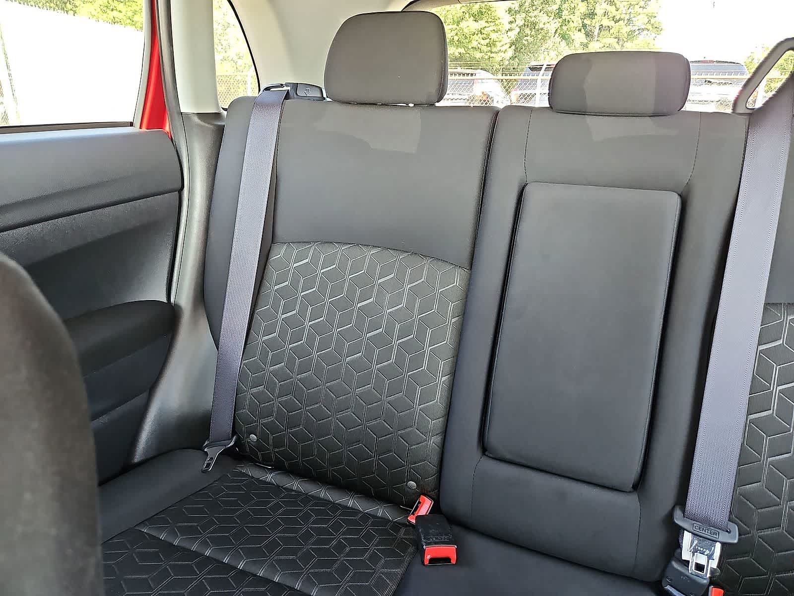 Used 2025 Mitsubishi Outlander Sport AWD image 13