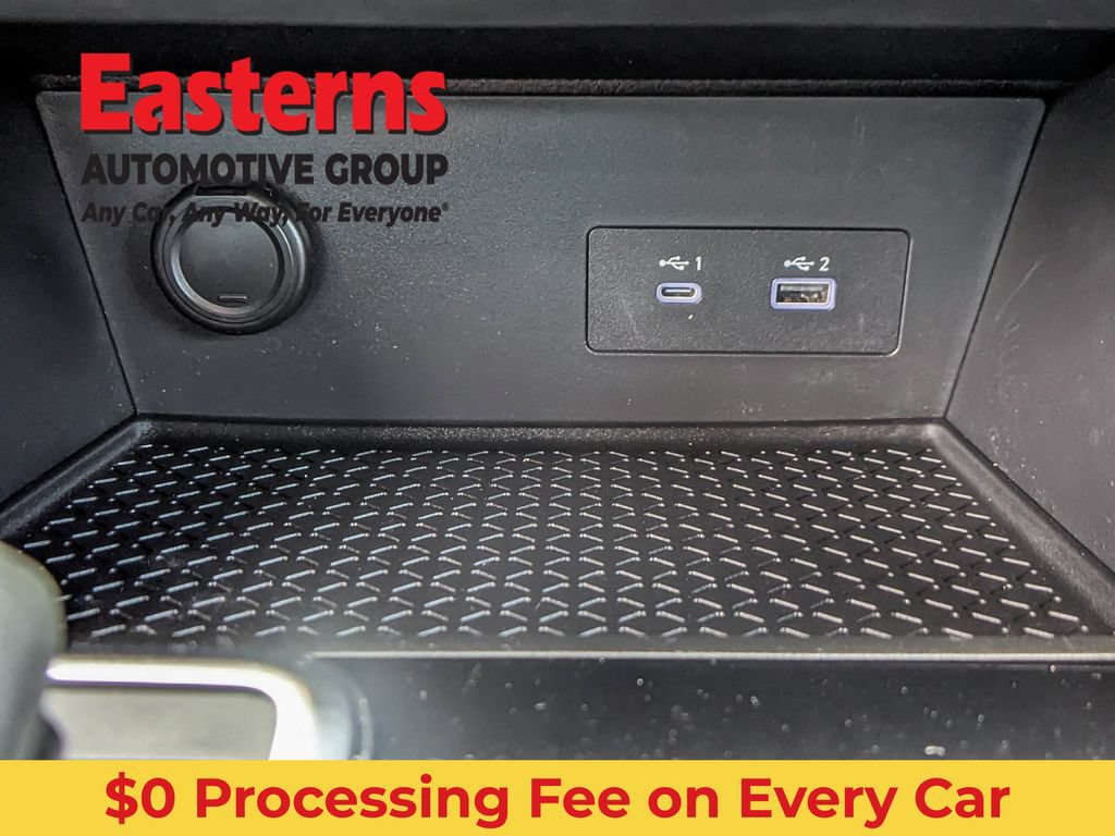 Used 2022 Nissan Pathfinder SV AWD/4WD image 27