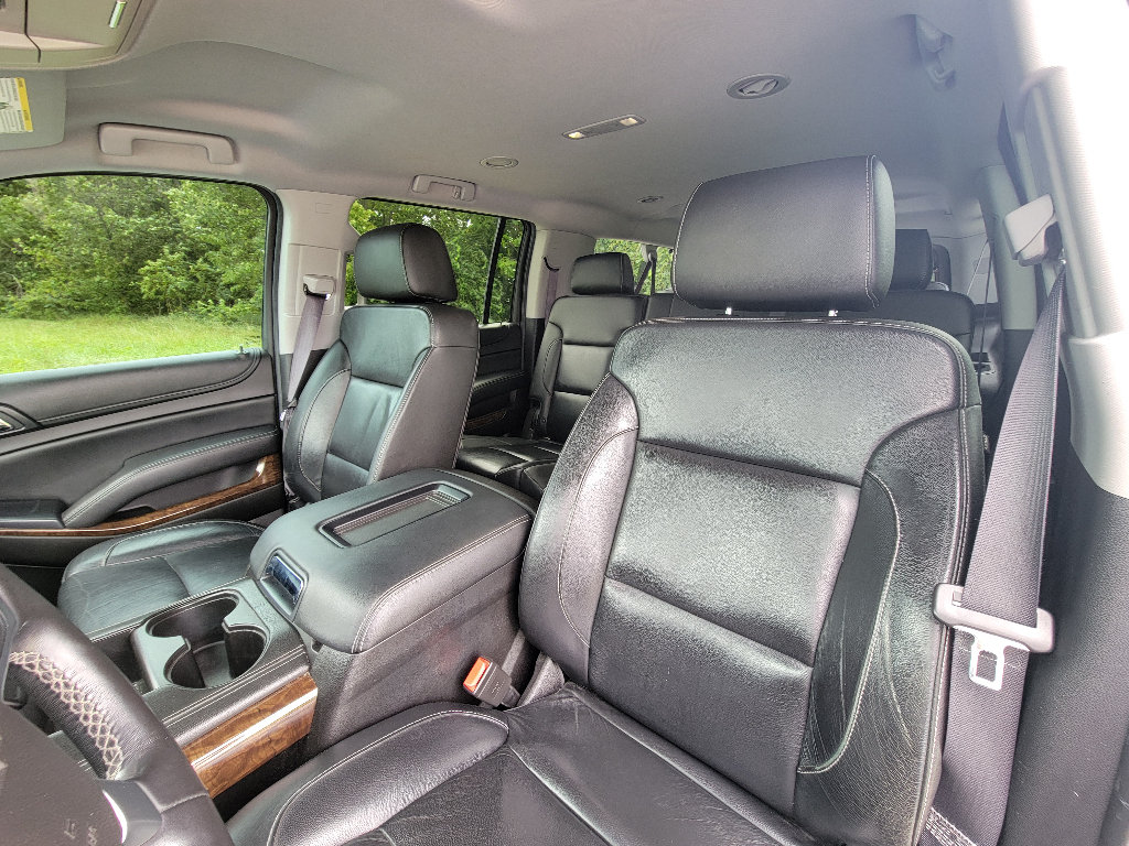 Used 2017 Chevrolet Suburban LT AWD/4WD image 10