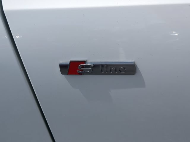 Used 2024 Audi A4 2.0T Premium Plus AWD/4WD image 13
