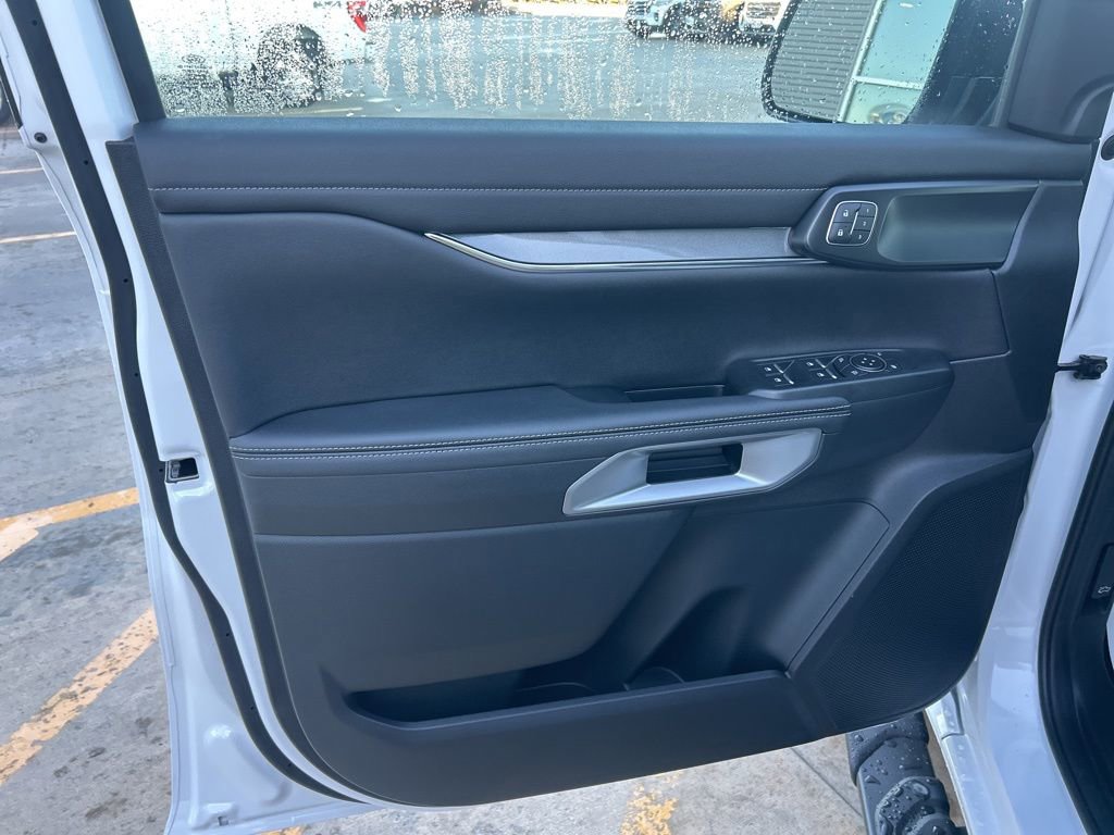 New 2025 Ford Ranger Lariat w/ Chrome Accent Package image 16