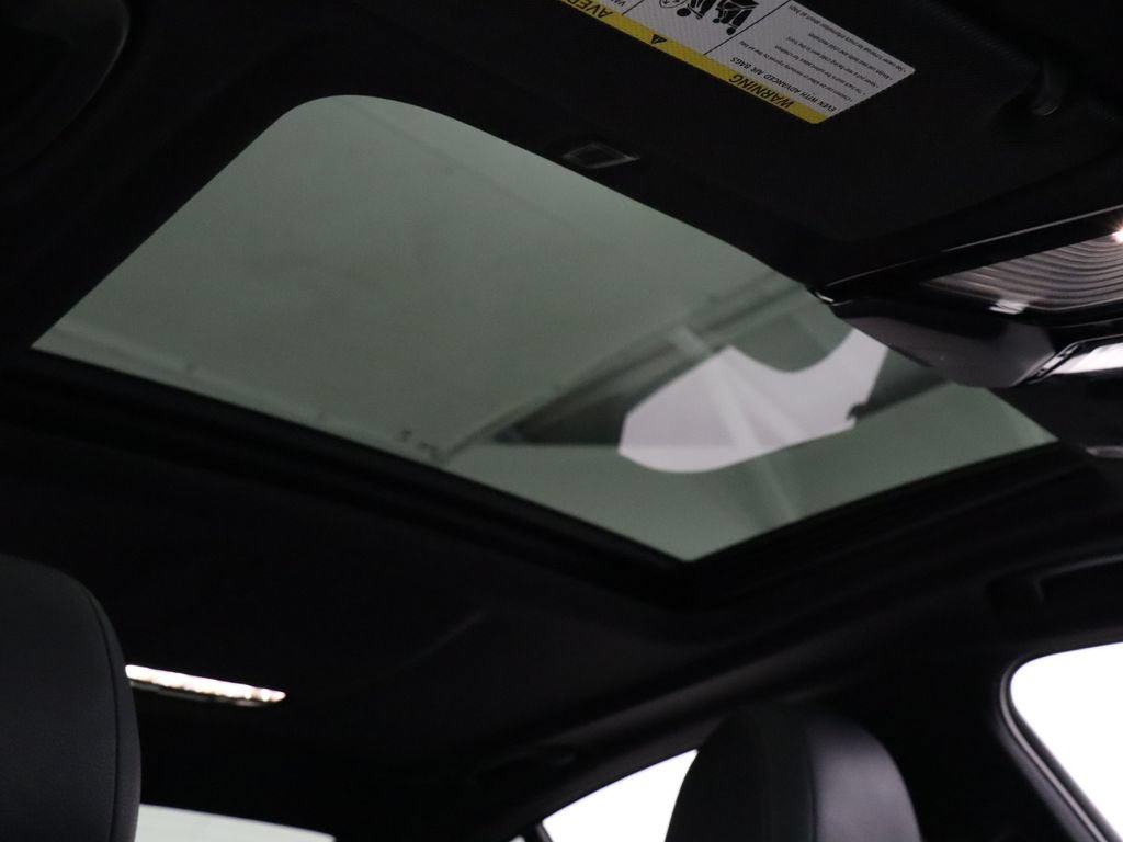 Used 2019 BMW 530i w/ Convenience Package RWD image 27