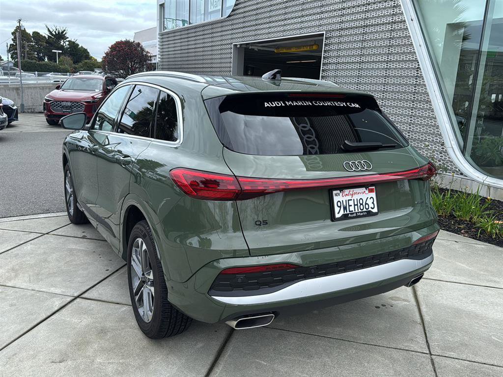 Used 2025 Audi Q5 Premium Plus w/ Premium Plus image 8