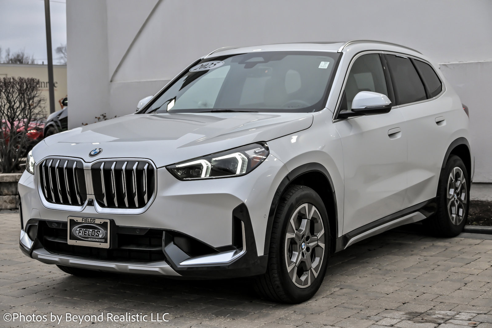 Used 2025 BMW X1 xDrive28i w/ Premium Package image 4