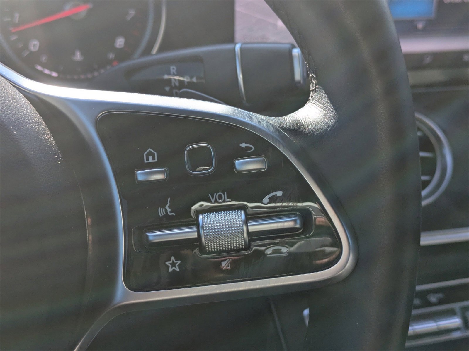 Used 2019 Mercedes-Benz E 300 4MATIC image 59