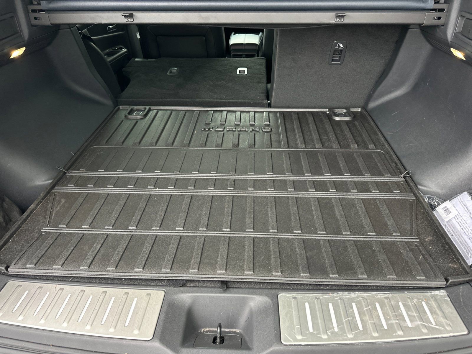 Used 2025 Nissan Murano SL w/ Cargo Package AWD/4WD image 14