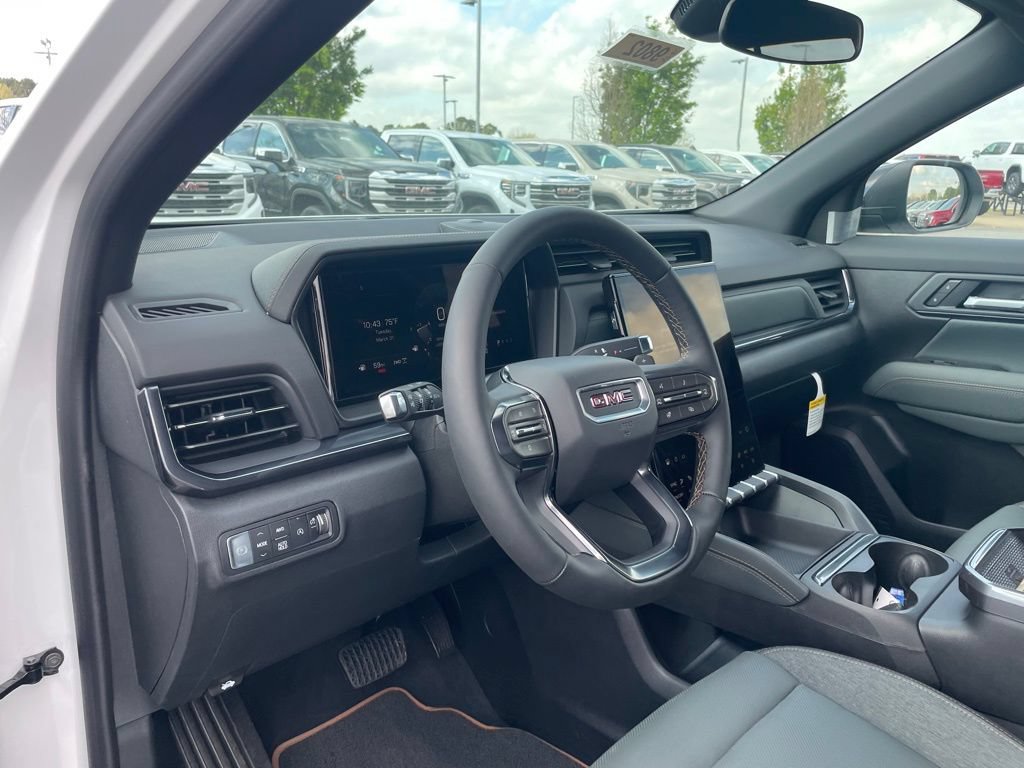 New 2026 GMC Terrain AT4 AWD/4WD image 10