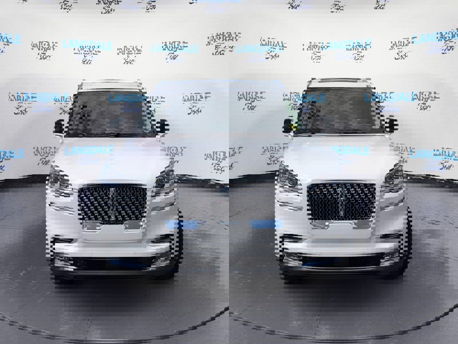 Used 2023 Lincoln Aviator Reserve w/ Equipment Group 201A image 12
