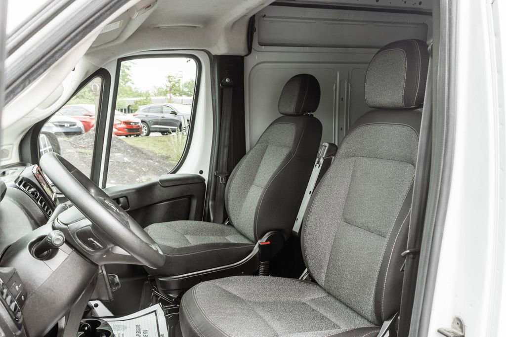 Used 2023 RAM ProMaster 2500 FWD image 6