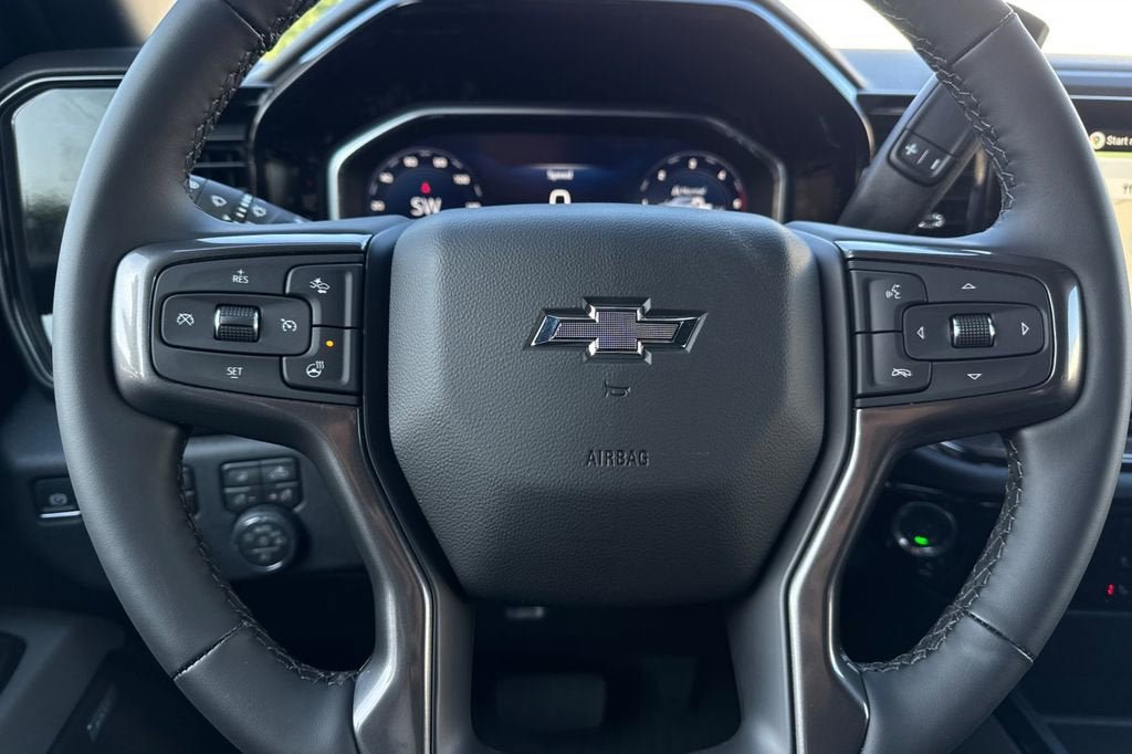 New 2026 Chevrolet Silverado 2500 ZR2 w/ ZR2 Bison Edition AWD/4WD image 23