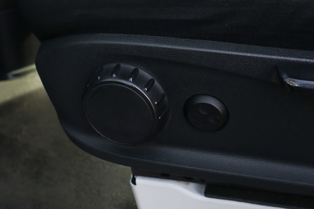 Used 2019 Mercedes-Benz Sprinter 2500 image 24