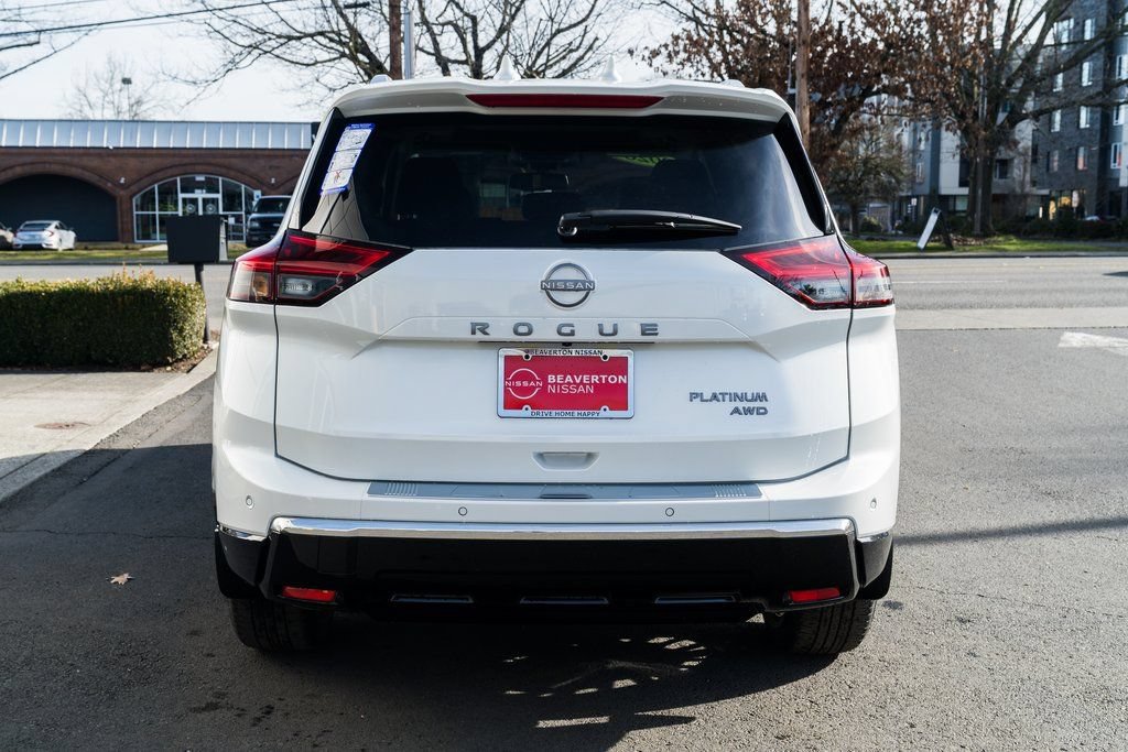 New 2026 Nissan Rogue Platinum w/ Tech Package AWD/4WD image 5