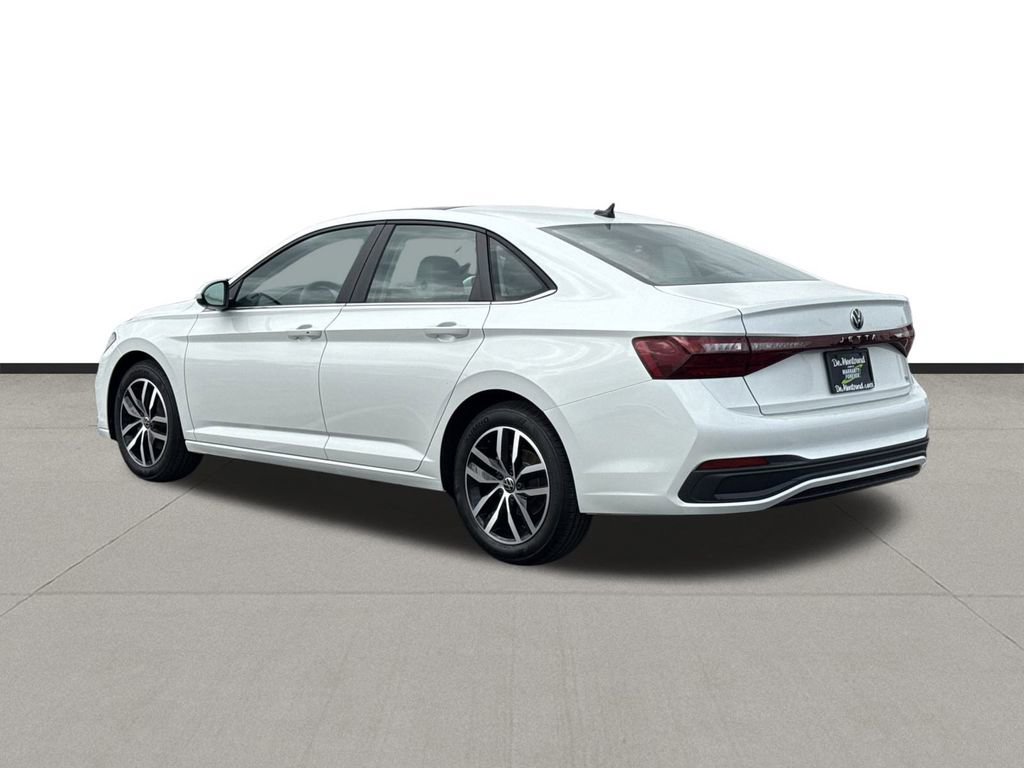 New 2026 Volkswagen Jetta SE FWD image 7