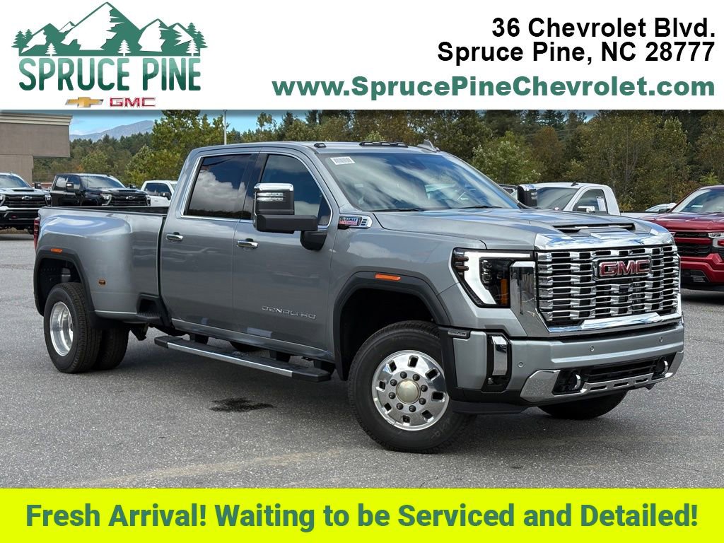New 2026 GMC Sierra 3500 Denali w/ Denali Reserve Package