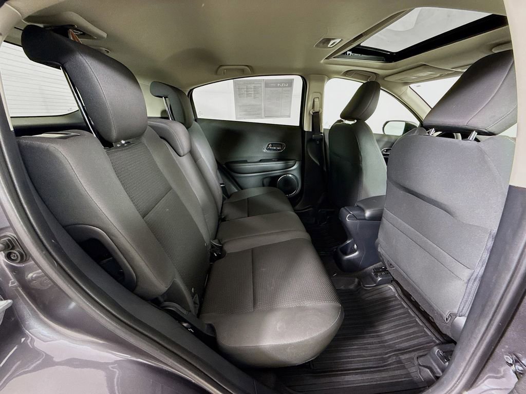 Used 2022 Honda HR-V EX image 32