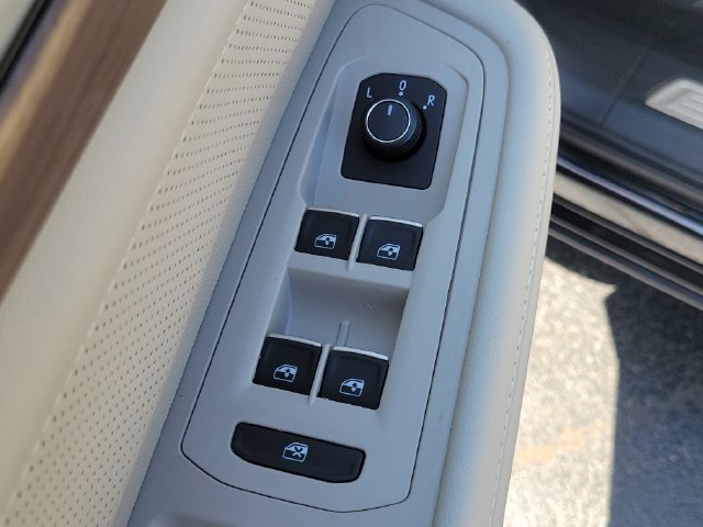 New 2026 Volkswagen Atlas SE AWD/4WD image 11