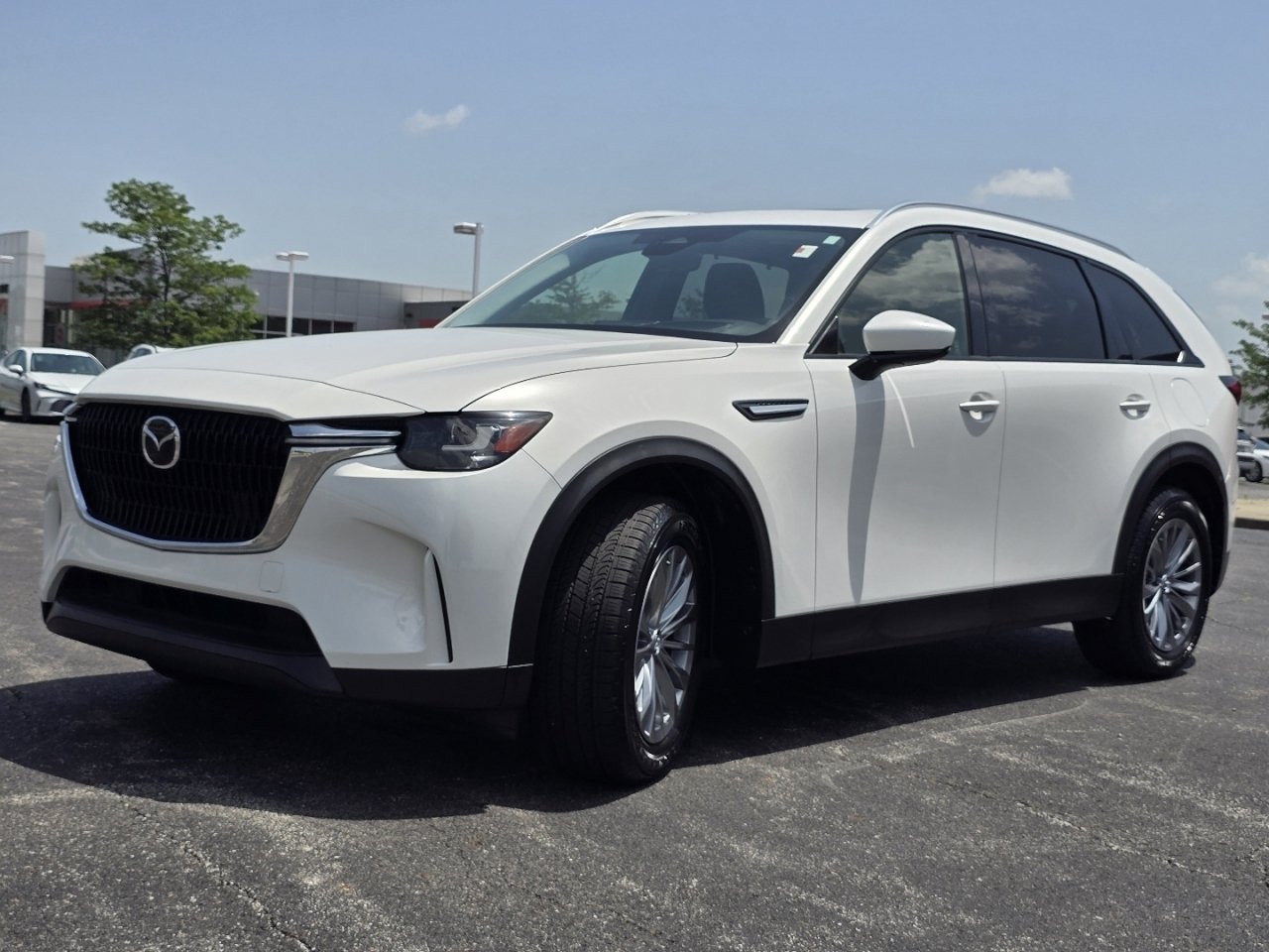 Used 2024 MAZDA CX-90 3.3 Turbo w/ Preferred Plus AWD/4WD image 11