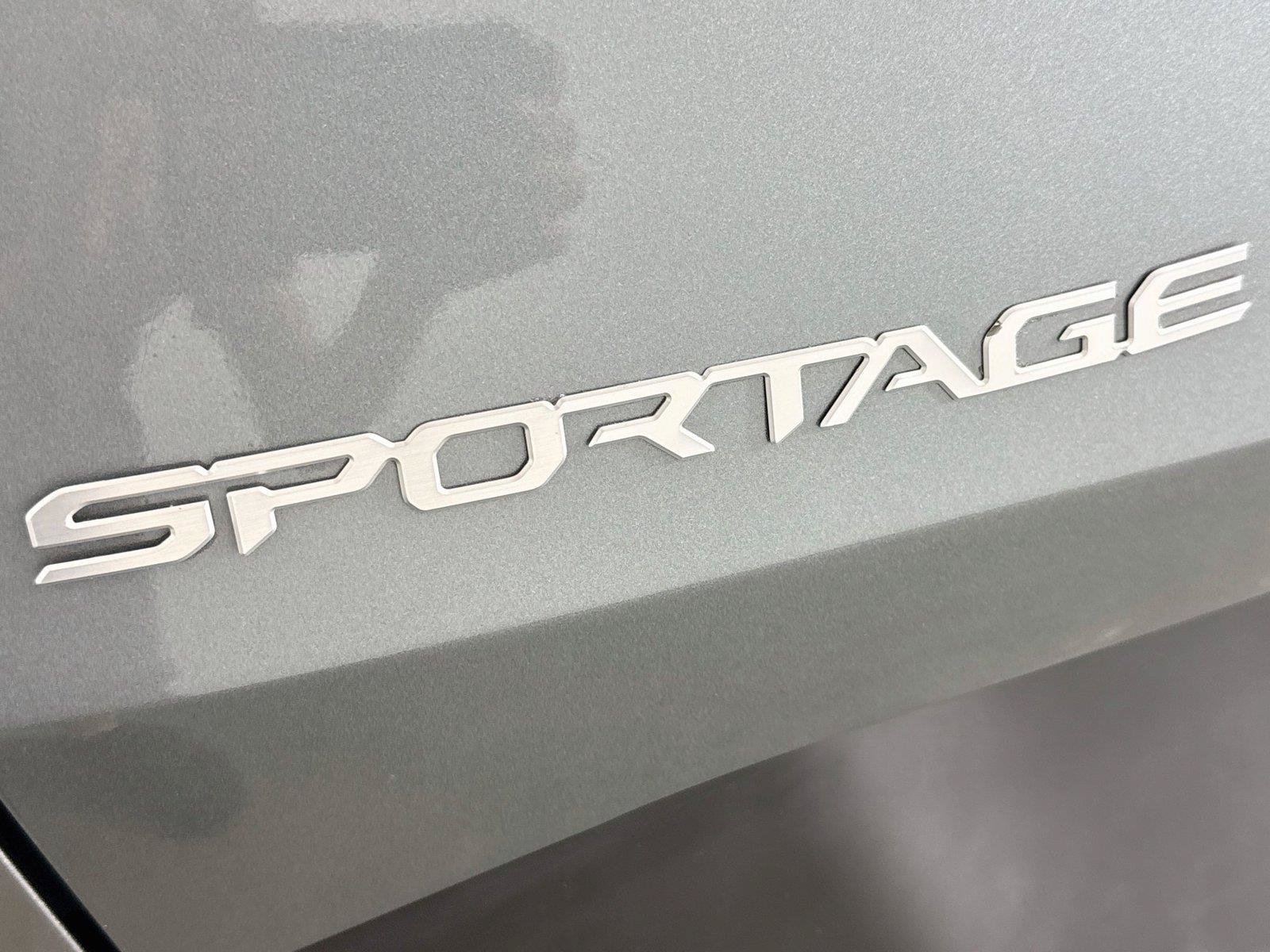 Used 2024 Kia Sportage LX FWD image 38