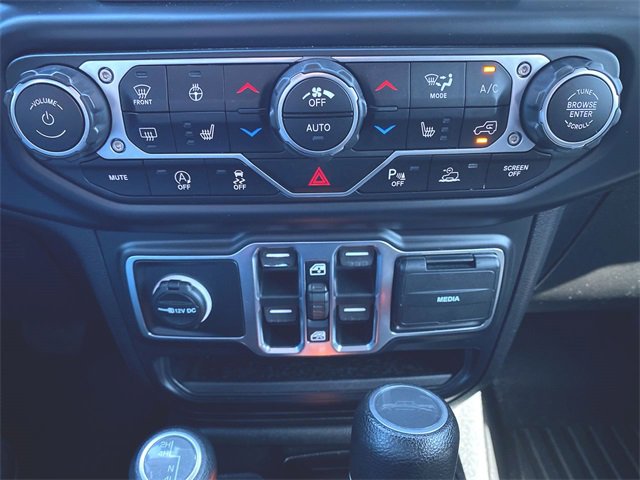 Used 2020 Jeep Gladiator Sport w/ Quick Order Package 24S image 17