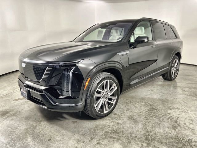 Used 2026 Cadillac Vistiq Sport image 4