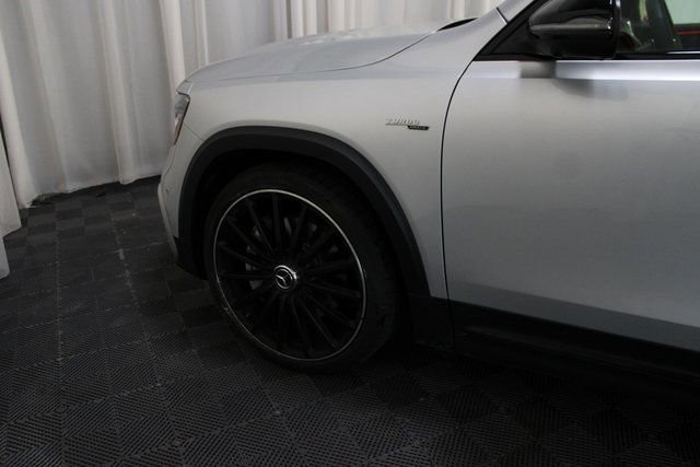 New 2024 Mercedes-Benz GLB 35 AMG 4MATIC image 9