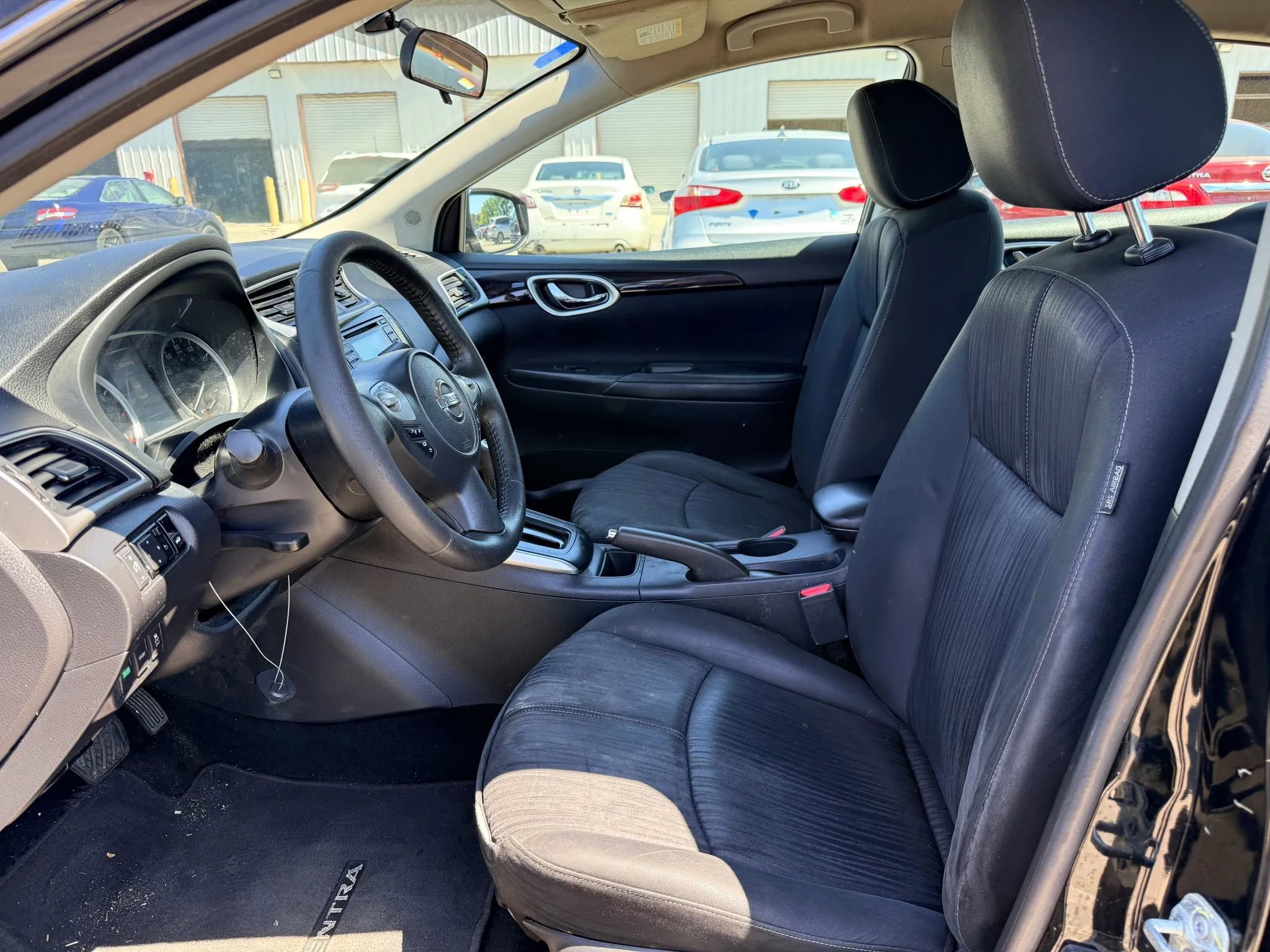 Used 2018 Nissan Sentra SV image 2