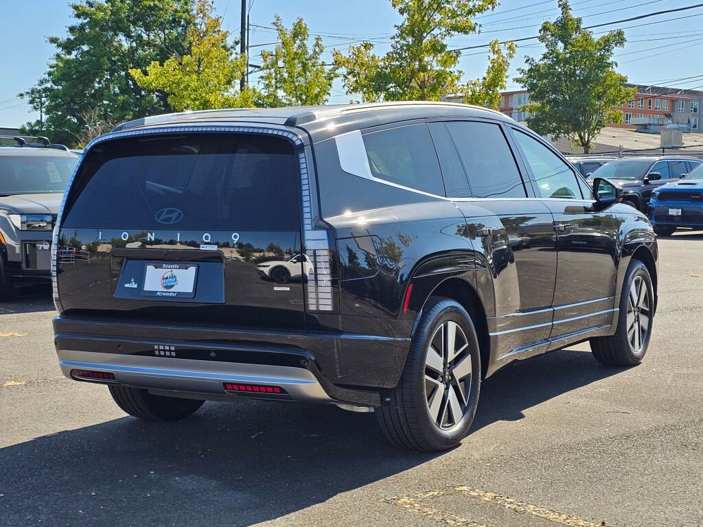 New 2026 Hyundai Ioniq 9 SEL image 7