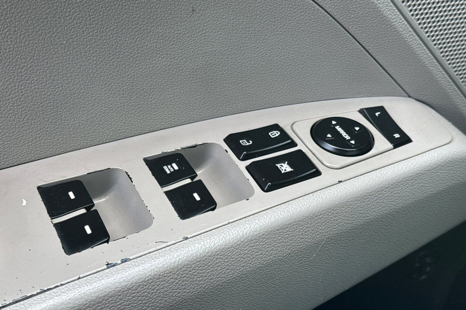 Used 2017 Hyundai Elantra SE image 26