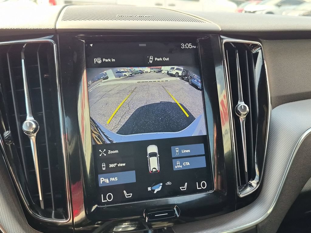 Used 2019 Volvo XC60 T8 R-Design w/ Advanced Package AWD/4WD image 28