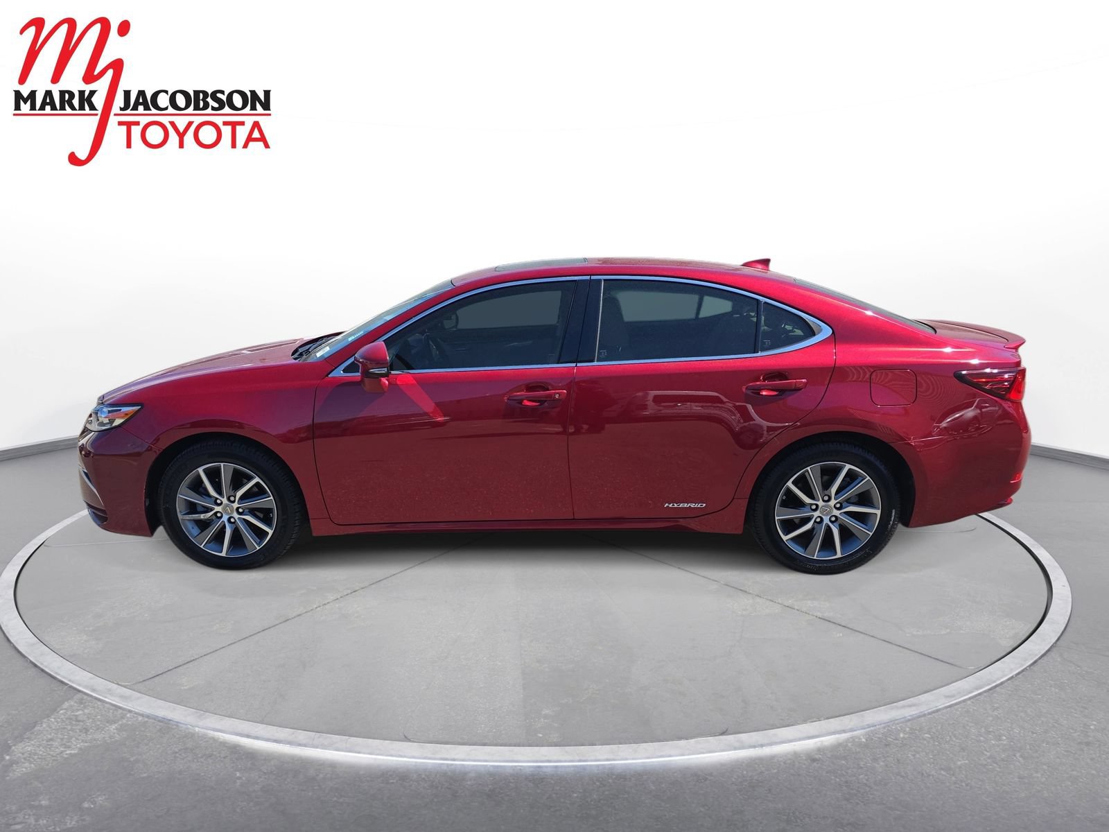 Used 2016 Lexus ES 300h w/ Luxury Package w/Wood Trim FWD image 11