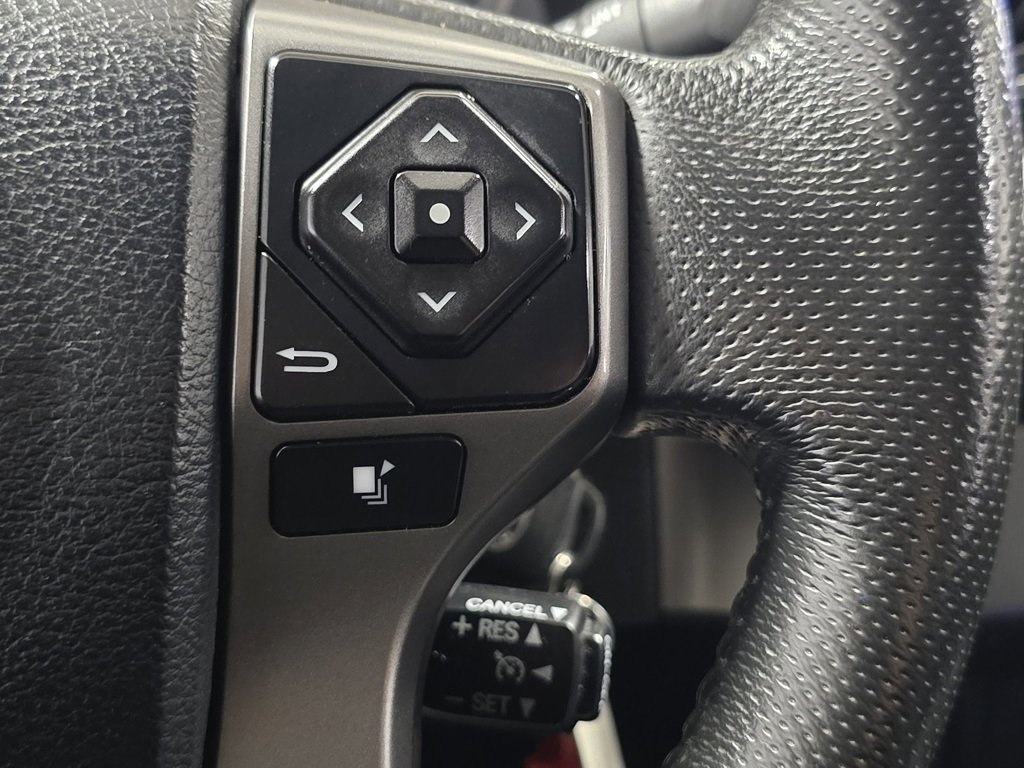 Used 2017 Toyota Tacoma SR5 image 30