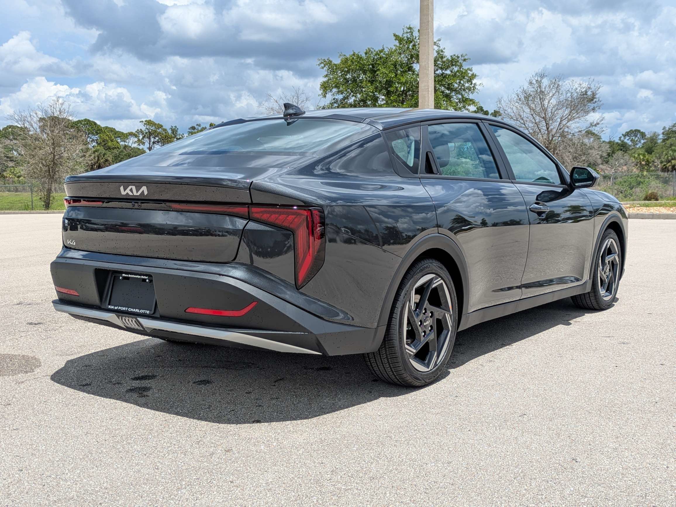New 2026 Kia K4 EX FWD image 4