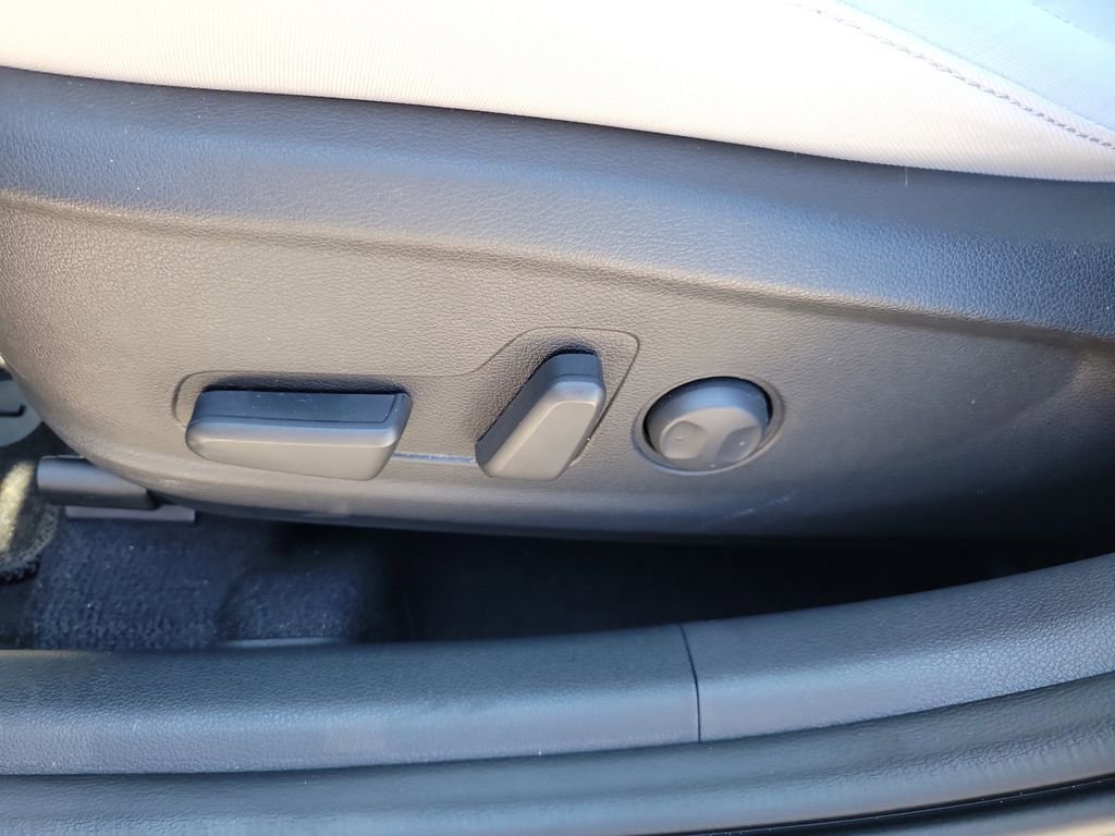 Certified 2023 Hyundai Kona SEL image 21