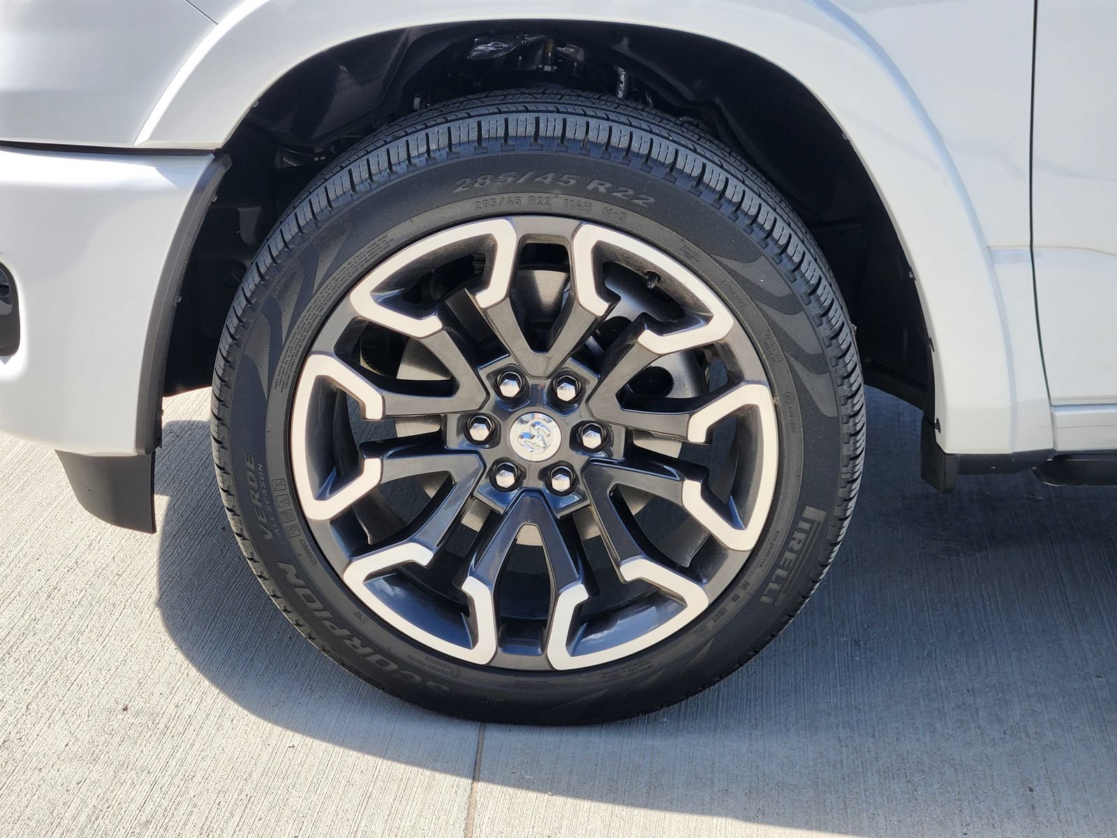 Used 2025 RAM 1500 Limited w/ Body Color Bumper Group AWD/4WD image 11