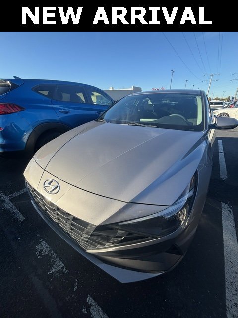 Used 2023 Hyundai Elantra SEL