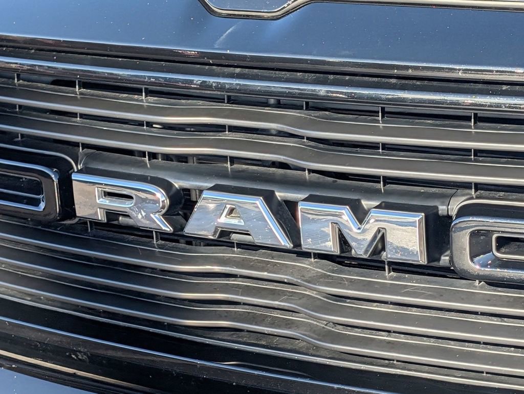 Used 2024 RAM 1500 Laramie image 13