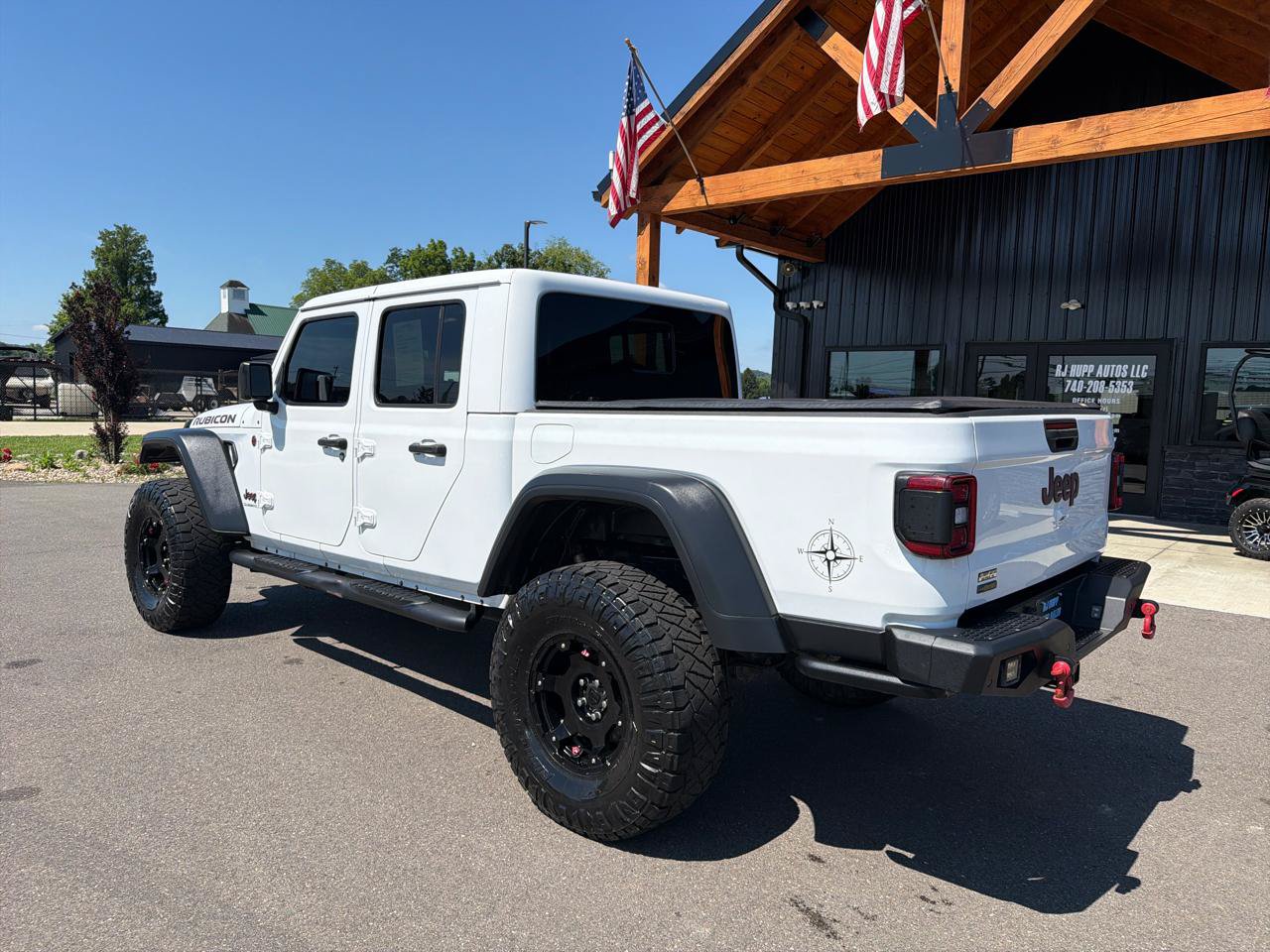Used 2021 Jeep Gladiator Rubicon AWD/4WD image 6
