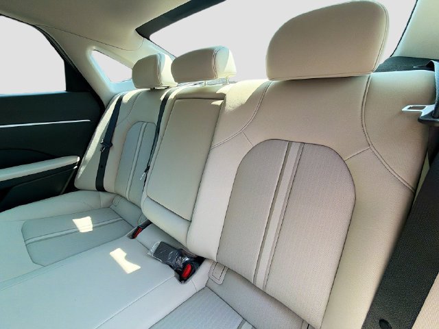 New 2026 Hyundai Sonata SEL AWD/4WD image 17