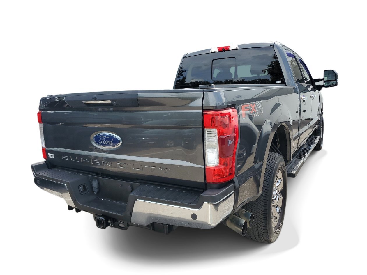 Used 2017 Ford F250 Lariat w/ Lariat Ultimate Package AWD/4WD image 4