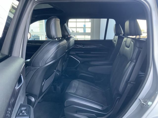 Used 2021 Jeep Grand Cherokee L Laredo image 20