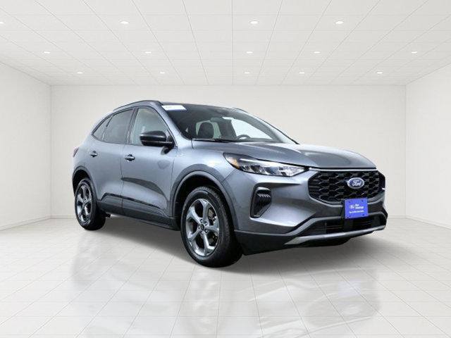 Certified 2025 Ford Escape ST-Line AWD/4WD image 1