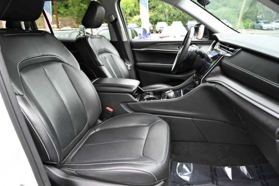 Used 2021 Jeep Grand Cherokee L Limited AWD/4WD image 21