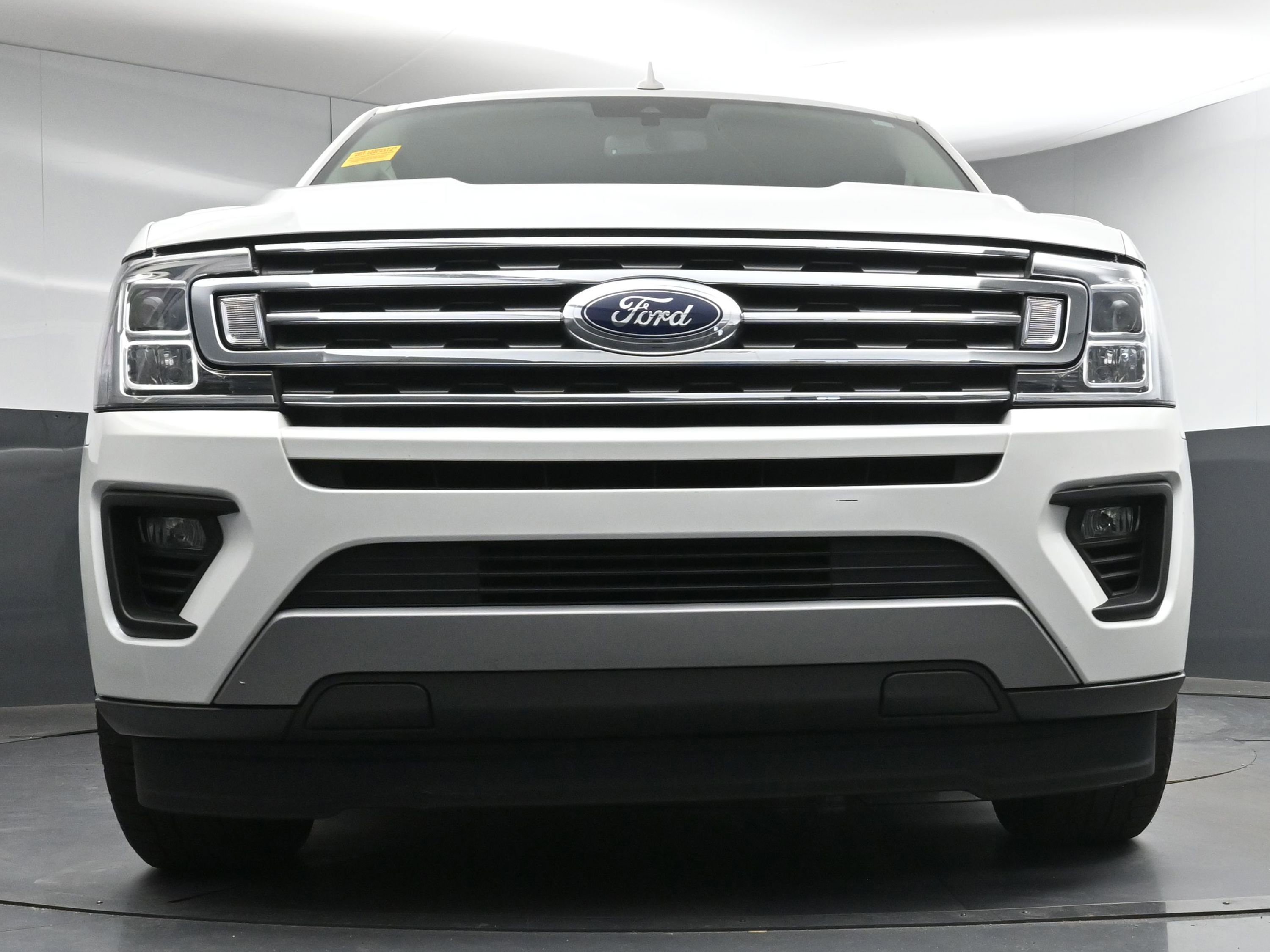 Used 2020 Ford Expedition XLT w/ Equipment Group 202A image 24