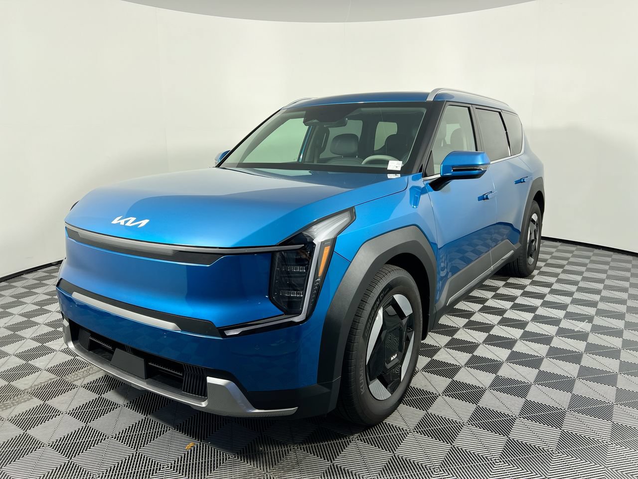 New 2026 Kia EV9 Wind AWD/4WD image 9