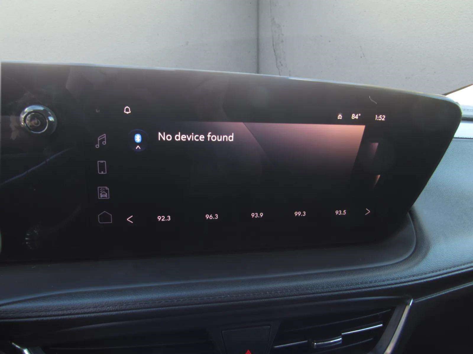 Used 2024 Buick Encore GX Sport Touring FWD image 18