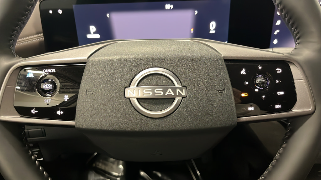 Used 2025 Nissan Murano Platinum w/ Cargo Package AWD/4WD image 16